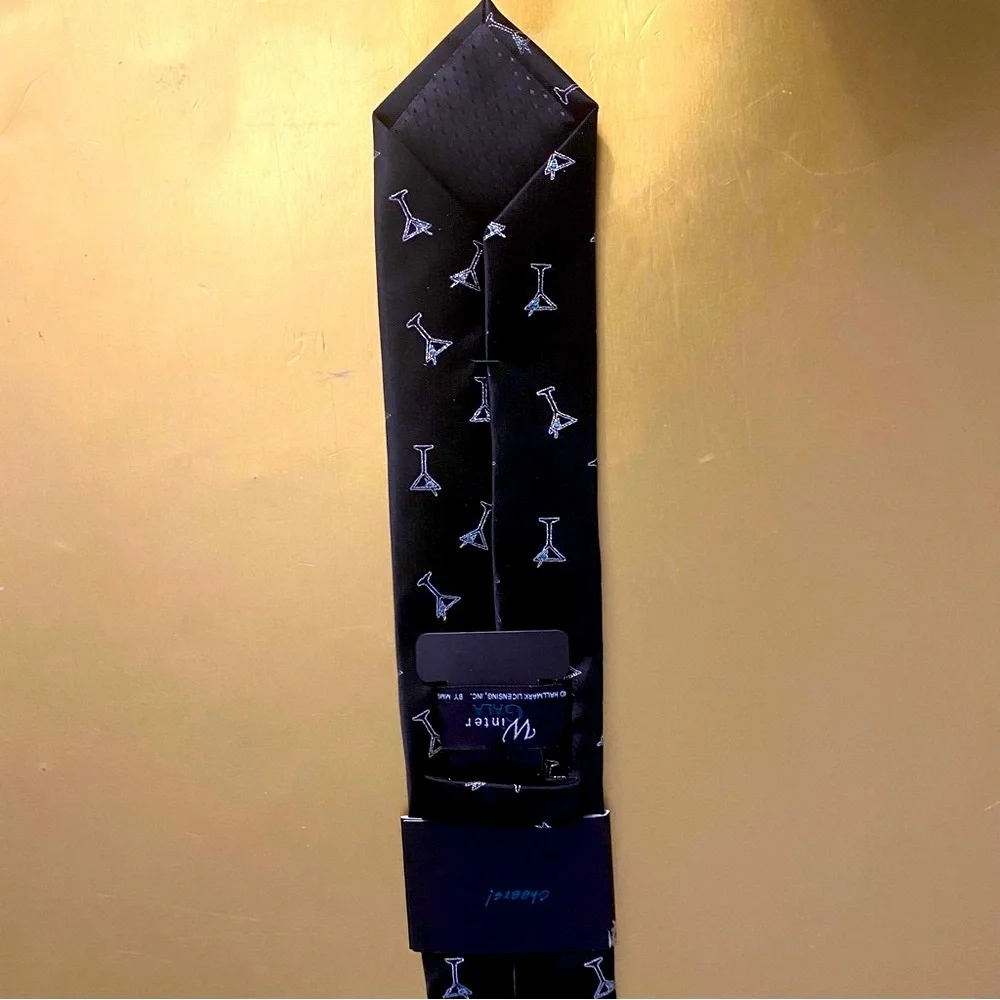 MEN'S  MARTINI GLASS HALLMARK  WINTER GALA PRINT NECKTIE BY HALLMARK DESIGNS